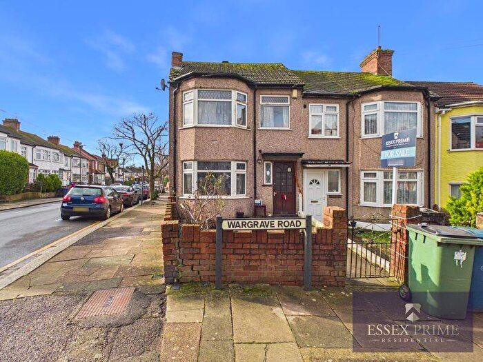 3 Bedroom End Of Terrace House For Sale In Three Bedroom End Of Terrace Wargrave Road, Harrow, HA2