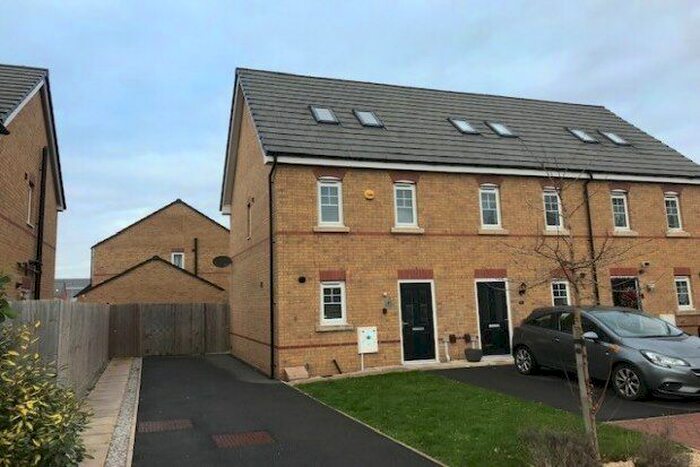 3 Bedroom End Of Terrace House To Rent In Rockling Street, Ellesmere Port, CH66