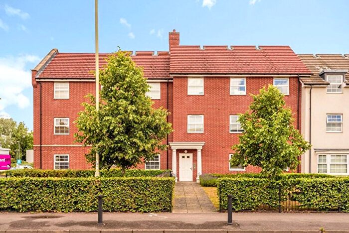 1 Bedroom Flat For Sale In Ashville Way, Wokingham, Berkshire, RG41