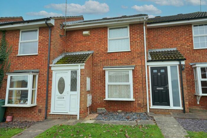 2 Bedroom Property To Rent In Lomond Drive, Leighton Buzzard, LU7