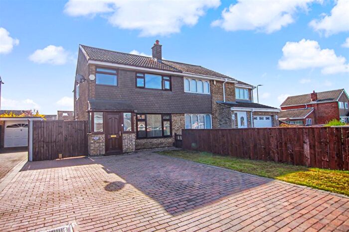 3 Bedroom Semi Detached Bungalow For Sale In Cunningham Drive, Thornaby, TS17