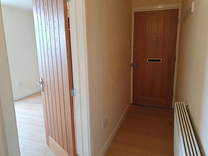 2 Bedroom Apartment To Rent In Elm Close, Bassett, SO16