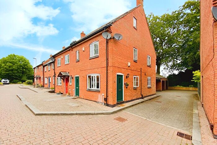 1 Bedroom Flat For Sale In Rectory Gardens, Newbold Verdon, LE9