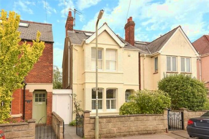 4 Bedroom Semi-Detached House To Rent In Bateman Street, Headington, OX3