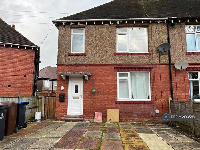 3 Bedroom Semi-Detached House To Rent In Haregate Road, Leek, ST13