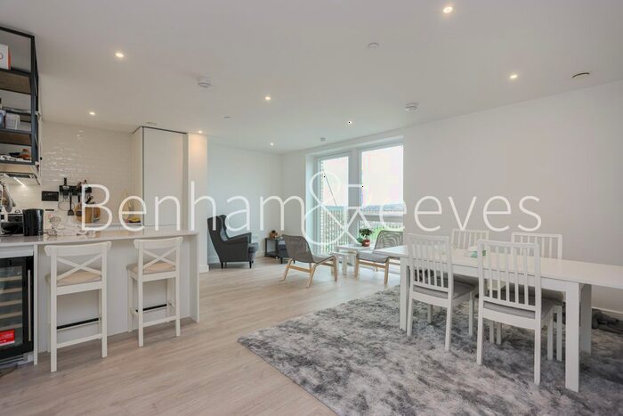 2 Bedroom Flat To Rent In Caldon Boulevard, Wembley, HA0