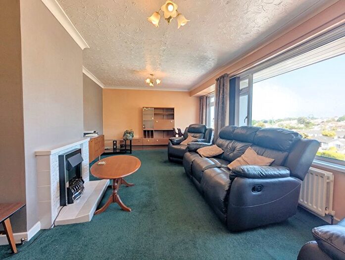 2 Bedroom Semi-detached Bungalow For Sale In Cedar Way, Brixham, TQ5