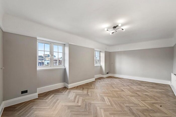 1 Bedroom Flat To Rent In Richmond Hill, Bournemouth, BH2