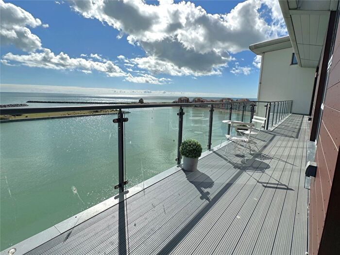 3 Bedroom Flat For Sale In Midway Quay, Eastbourne, East Sussex, BN23