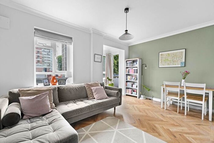 2 Bedroom Apartment To Rent In Vinson House, Old Street, N1