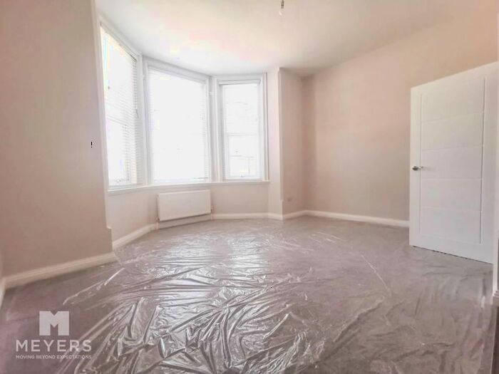 1 Bedroom Flat To Rent In Southbourne Road, Southbourne, BH6