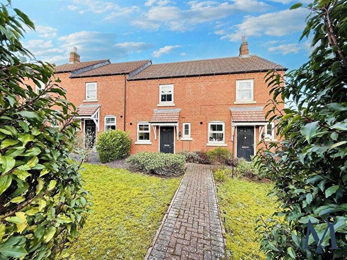 2 Bedroom Town House For Sale In Flora Grove, Ashby-De-La-Zouch, LE65