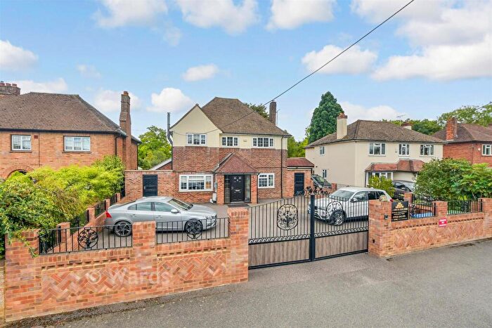 4 Bedroom Detached House For Sale In Ashford Road, Faversham, Kent, ME13