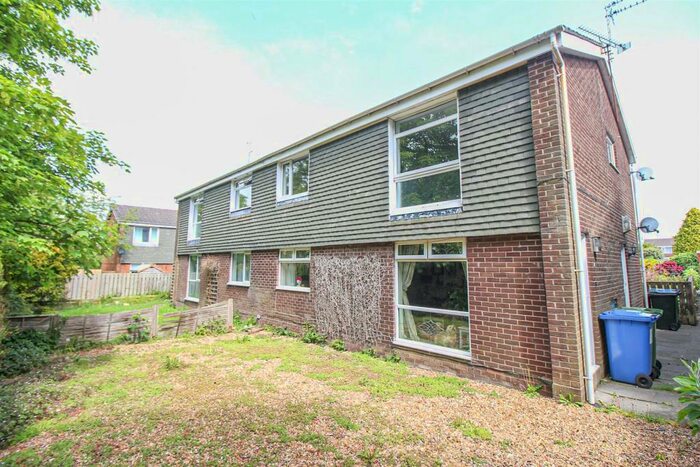 2 Bedroom Flat To Rent In Soulby Court, Kingston Park, NE3