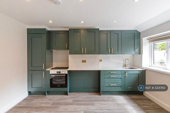 2 Bedroom Flat To Rent In Beverley Gardens, Wembley, HA9