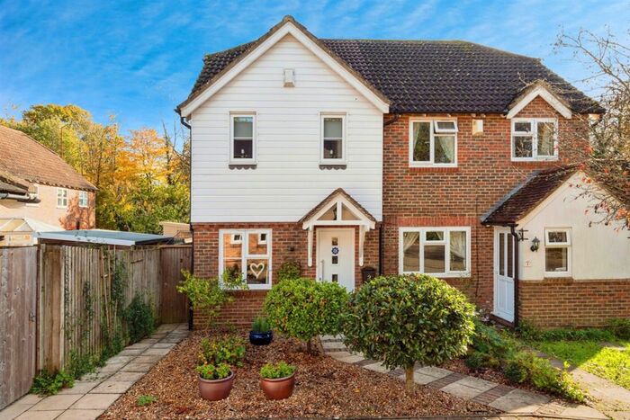 2 Bedroom Semi-Detached House For Sale In Newton Willows, Groombridge, Tunbridge Wells, TN3