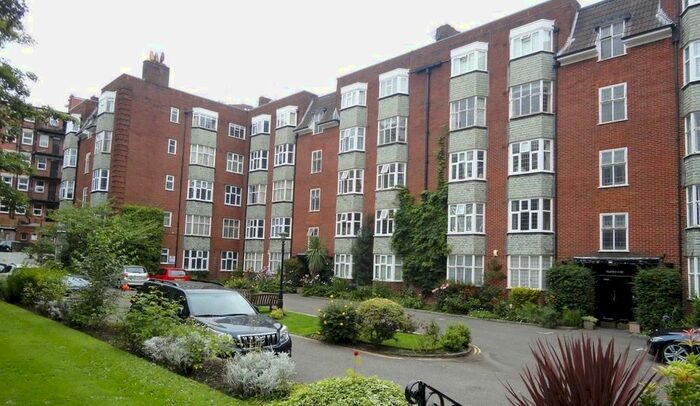 2 Bedroom Flat To Rent In Calthorpe Road, Edgbaston, Birmingham, B15