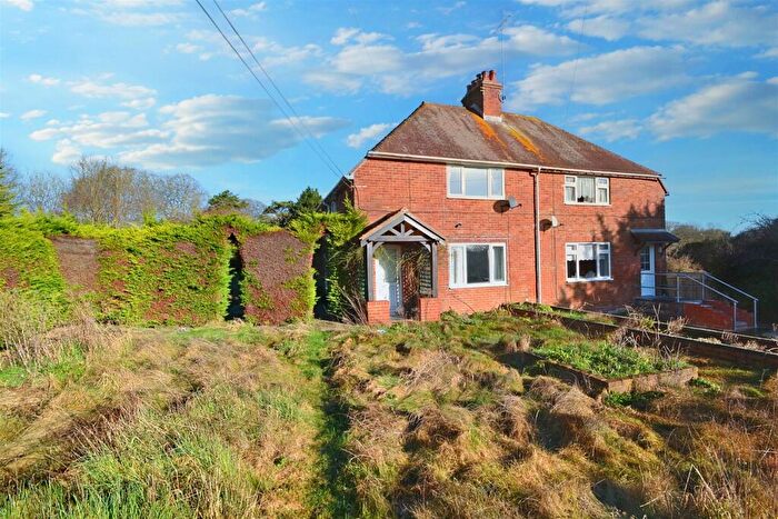 2 Bedroom Semi Detached House For Sale In Itchen Abbas, SO21