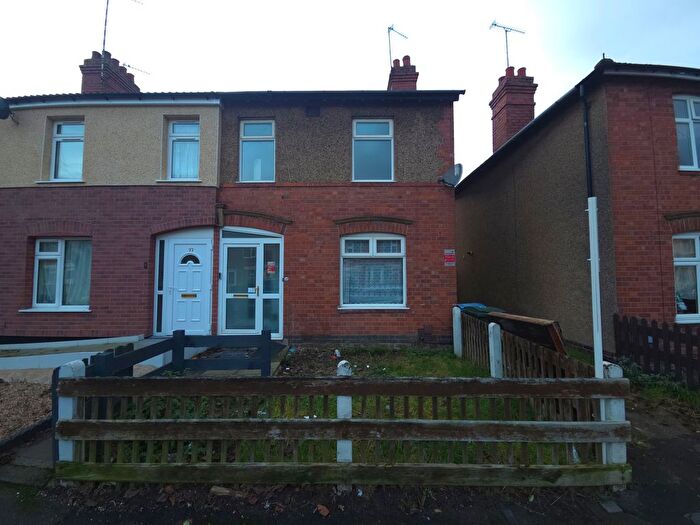 3 Bedroom End Of Terrace House To Rent In Hewitt Avenue, Coventry, West Midlands, CV6