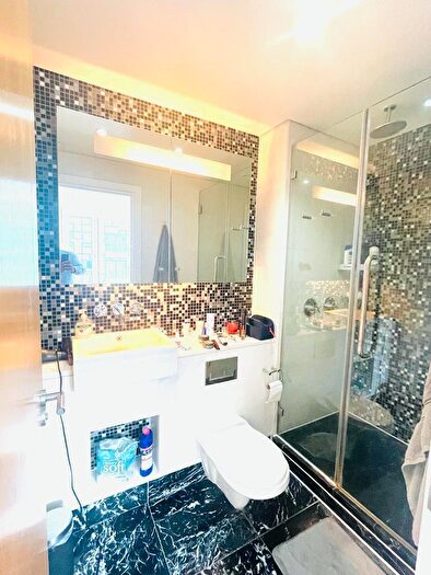 2 Bedroom Apartment To Rent In Ability Place, South Quay, Cross Harbour, Canary Wharf, London, E14