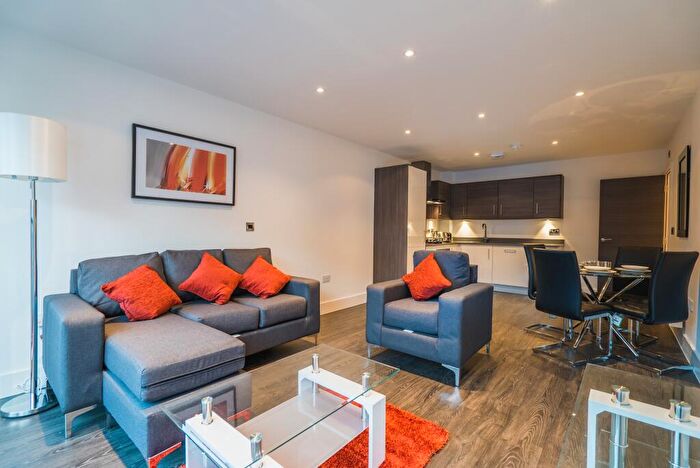 2 Bedroom Flat To Rent In Carver Street, Birmingham, B1