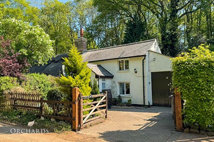 2 Bedroom Cottage To Rent In Clophill, MK45