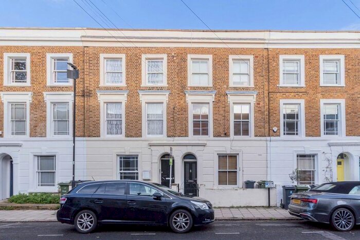 1 Bedroom Flat To Rent In Elm Park, London, SW2