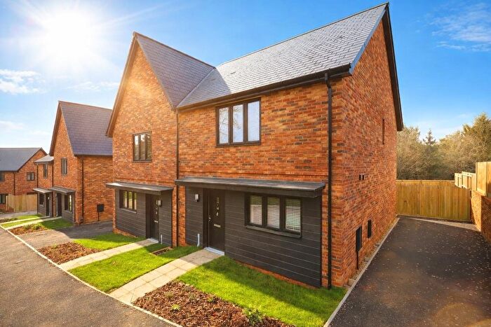 3 Bedroom Semi-Detached House For Sale In Farm Field Place, Herstmonceux, Hailsham, BN27