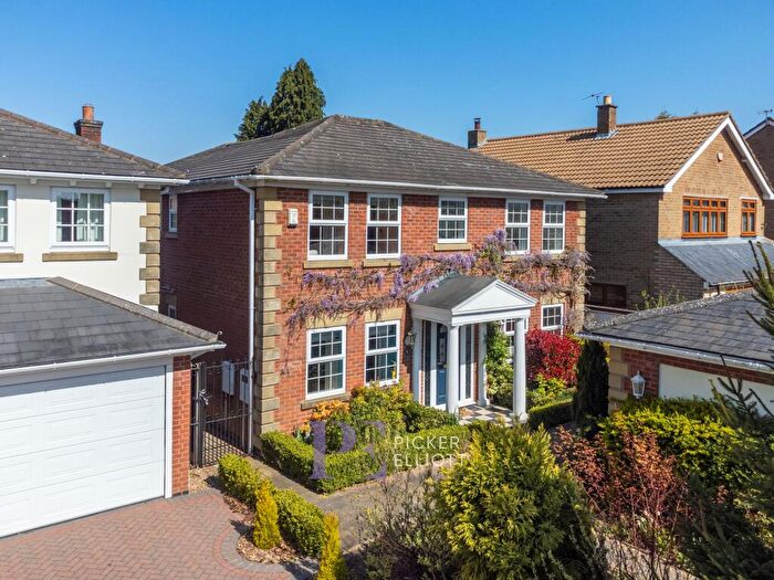 4 Bedroom Detached House For Sale In Sketchley Lane, Burbage, LE10