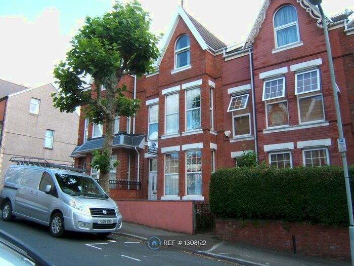 5 Bedroom Terraced House To Rent In Bernard St, Swansea SA2
