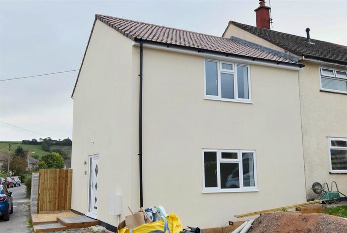 2 Bedroom End Of Terrace House To Rent In Englishcombe Road, Hartcliffe, Bristol, BS13