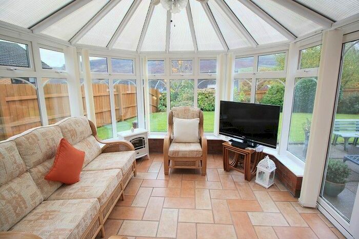 4 Bedroom Detached House For Sale In Bronheulwen, Porth, Rhondda, Cynon, Taff. CF39