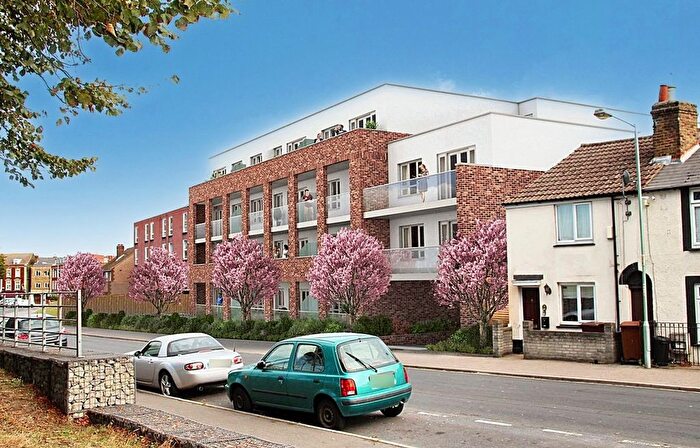 1 Bedroom Flat To Rent In Park View, Gillingham, Kent., ME7