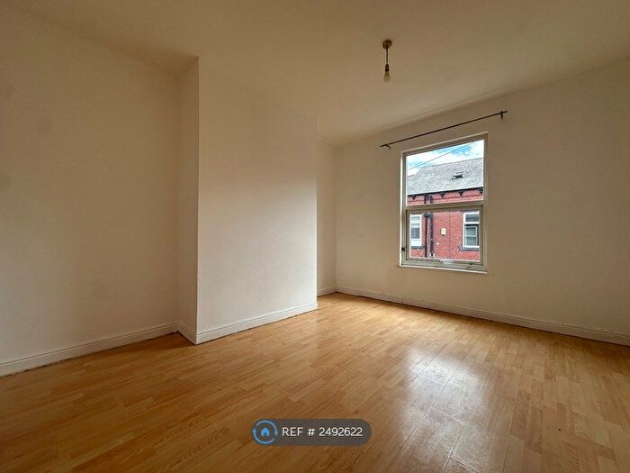 2 Bedroom Terraced House To Rent In Greenock Street, Leeds, LS12