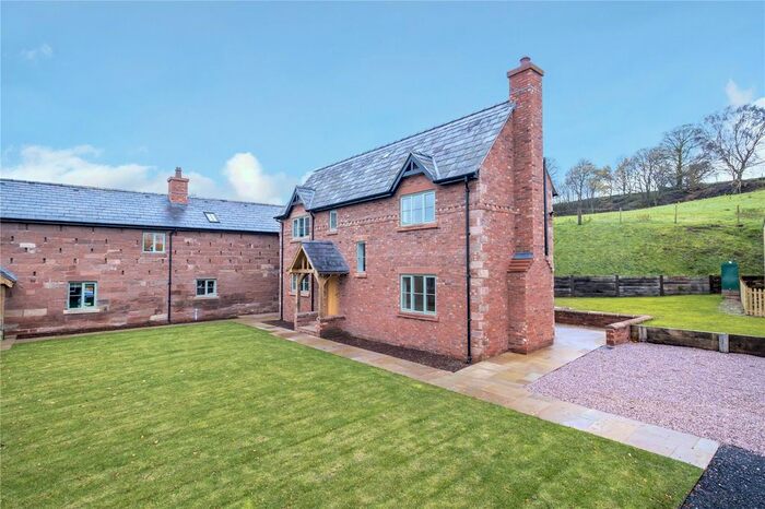 3 Bedroom Detached House To Rent In Rectory Farm, Chester Road, Northwich, Cheshire CW8