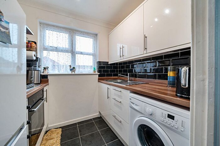 1 Bedroom End Of Terrace House For Sale In Moraunt Drive, Middleton-On-Sea, Bognor Regis, PO22