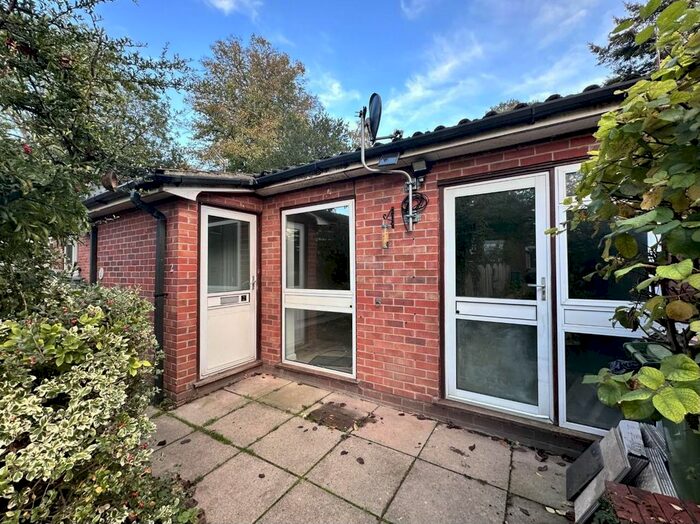 1 Bedroom Property To Rent In Yarmouth Road, Thorpe St. Andrew, Norwich, NR7