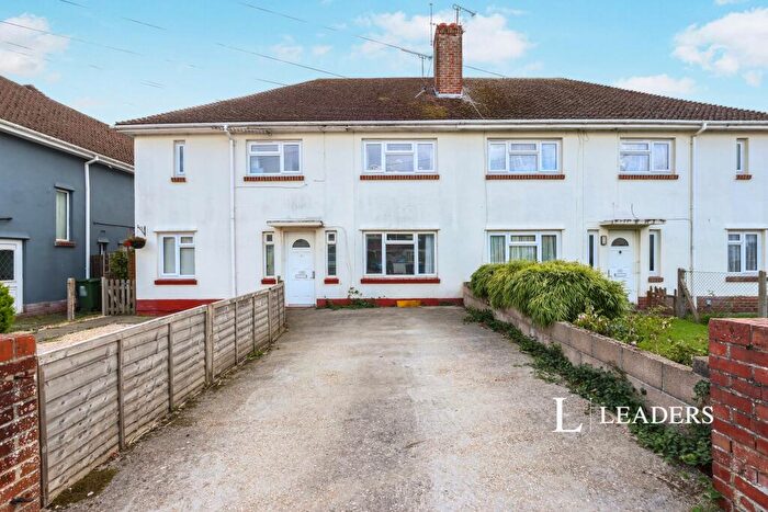 2 Bedroom Flat To Rent In Hounslow Close, Poole, BH15