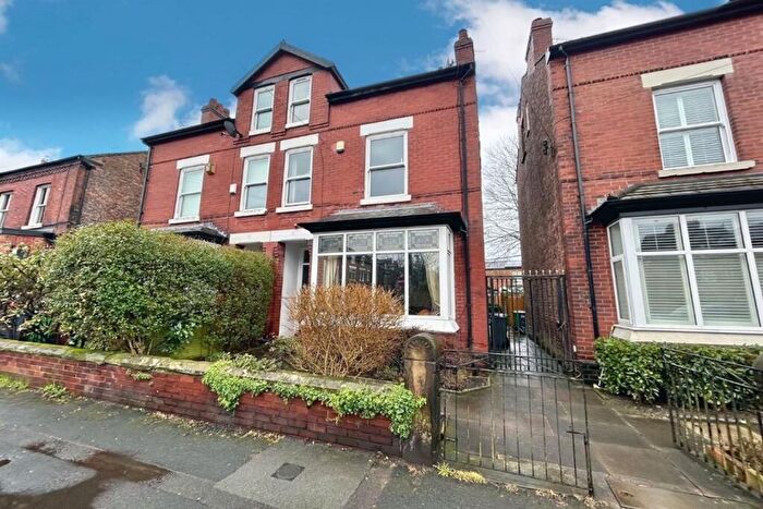 5 Bedroom Semi-Detached House For Sale In Brundretts Road, Chorlton, M21