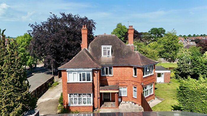 1 Bedroom Maisonette For Sale In The Drive, Phippsville, Northampton, NN1