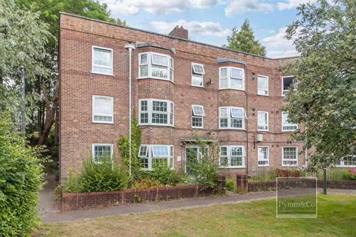 2 Bedroom Apartment For Sale In St. Martins Close, Norwich, NR3