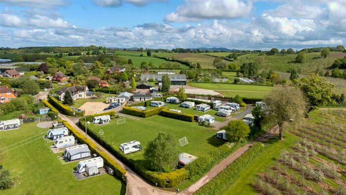 5 Bedroom Detached House For Sale In Ford House Road, Newent, Gloucestershire, GL18