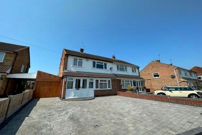 3 Bedroom Property To Rent In Avon Vale Road, Loughborough, LE11