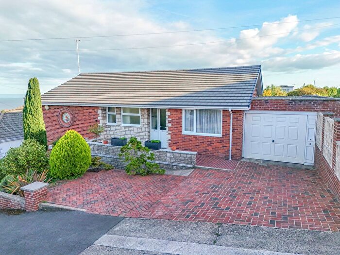 3 Bedroom Bungalow For Sale In Cranford Road, Paignton, TQ3