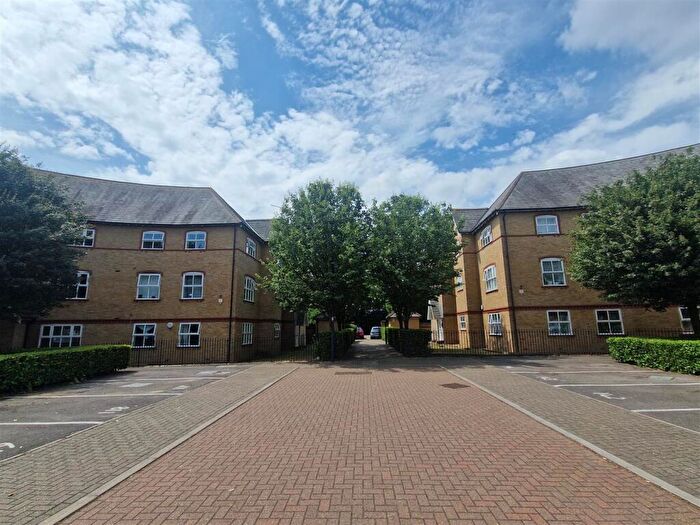 2 Bedroom Property To Rent In Chamberlayne Avenue, Wembley, HA9