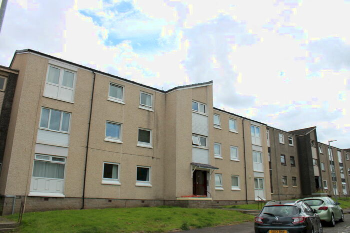 3 Bedroom Flat To Rent In Anne Avenue, Renfrew, PA4