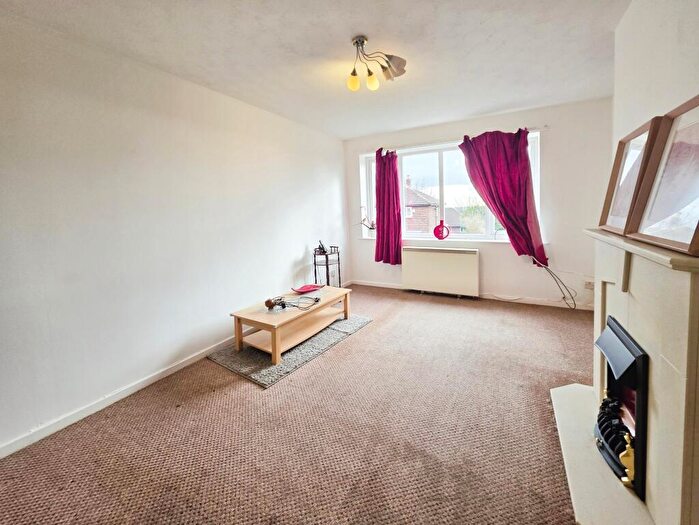 2 Bedroom Apartment To Rent In Highwood Close, Bolton, BL2