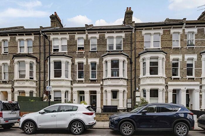 4 Bedroom Flat To Rent In Croxley Road, Maida Vale, W9