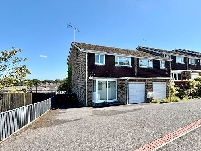 3 Bedroom End Of Terrace House For Sale In Link Rise, Corfe Mullen, BH21