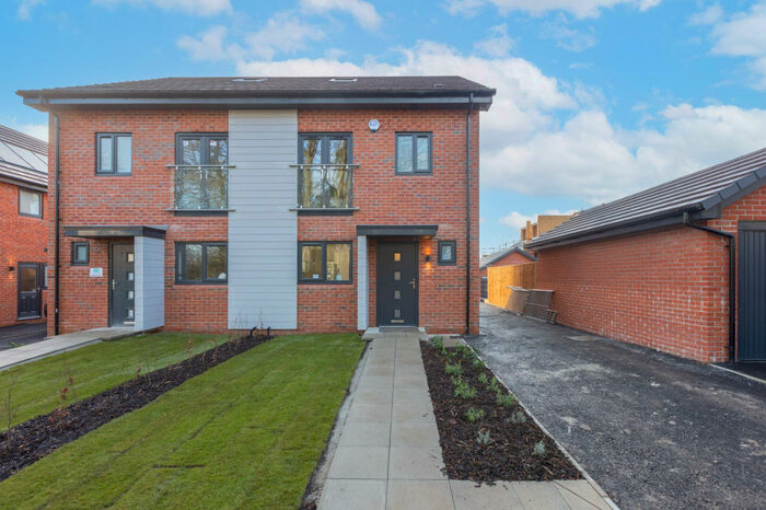 4 Bedroom Semi-Detached House For Sale In The Chestnut At Woodlands Crest, Preston, Lancashire, PR1